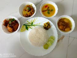 Organic Desi Chicken Bengali Thali